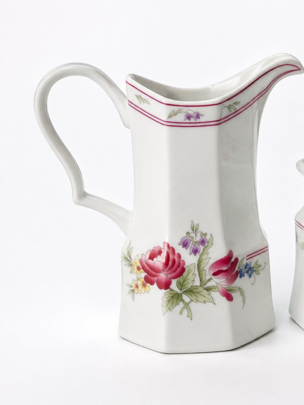 Christopher Stuart Imagination Y0020 Fine China Creamer & Covered Sugar Bowl Set